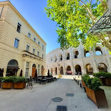 Nî'douillet-p3 Terrasse Et Climatisé-coeur De Nîmes