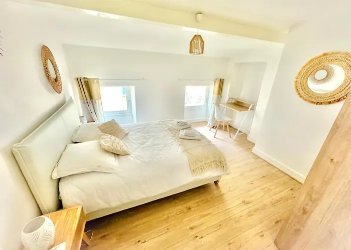 Ni'douillet-p3 Terrasse Et Climatise-coeur De Apartment Nimes